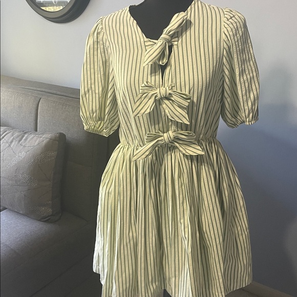 Striped Bow-Tie Dress - Picture 1 of 4